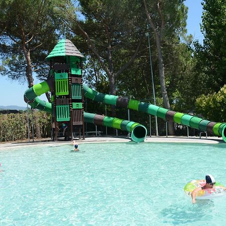 Badiaccia Village Camping Castiglione del Lago Buitenkant foto