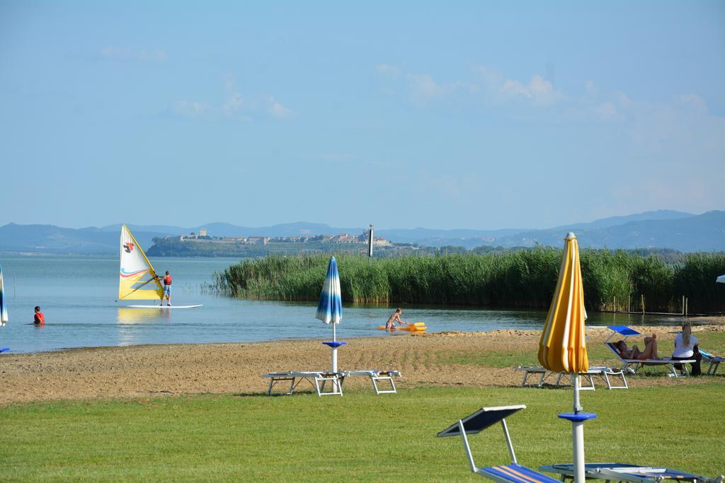 Badiaccia Village Camping Castiglione del Lago Buitenkant foto